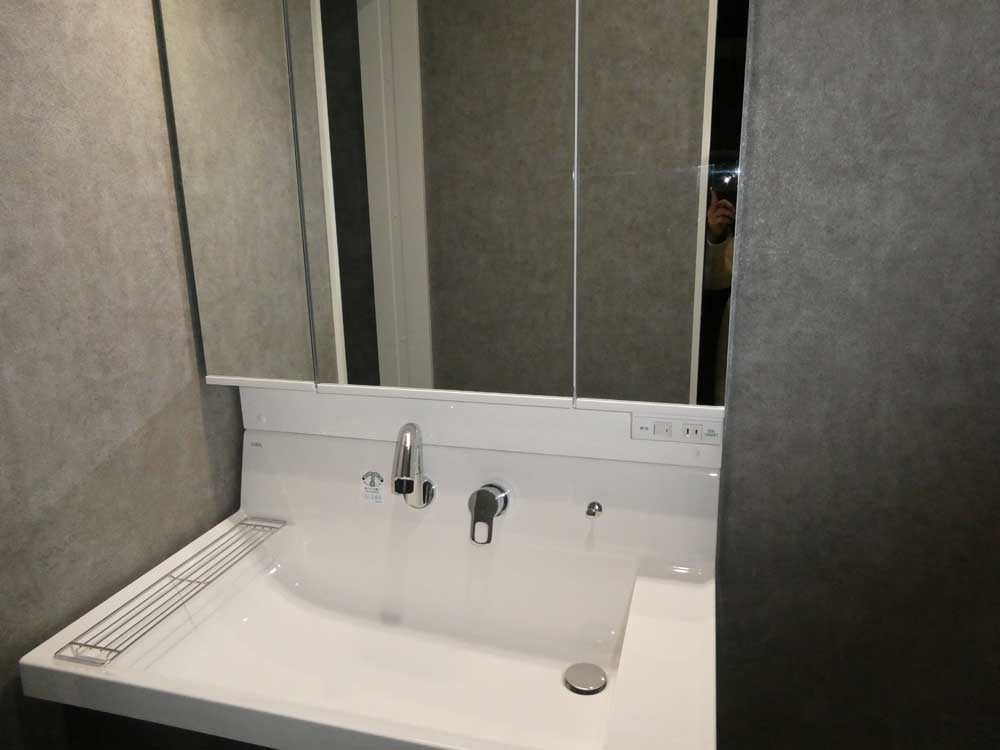 LIXIL 洗面化粧台 ピアラ